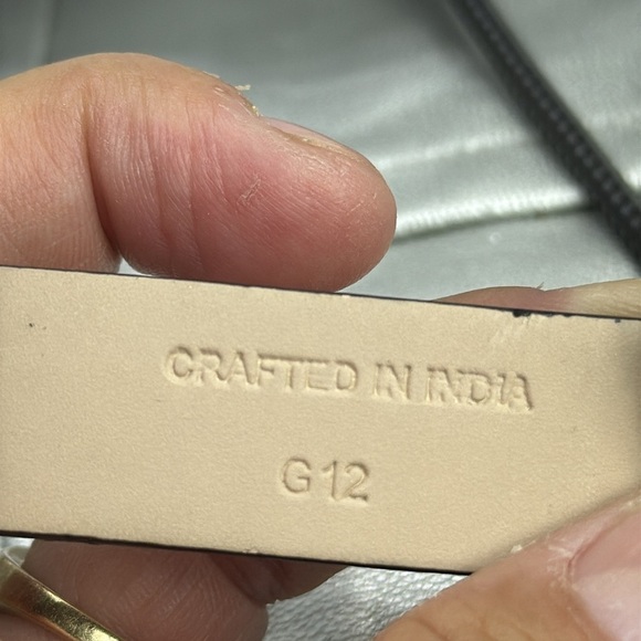 (H) Cole Haan Women's Dyed Brazilian Cowhide Belt
Size XS, Slim, Brown and White - Picture 7 of 13